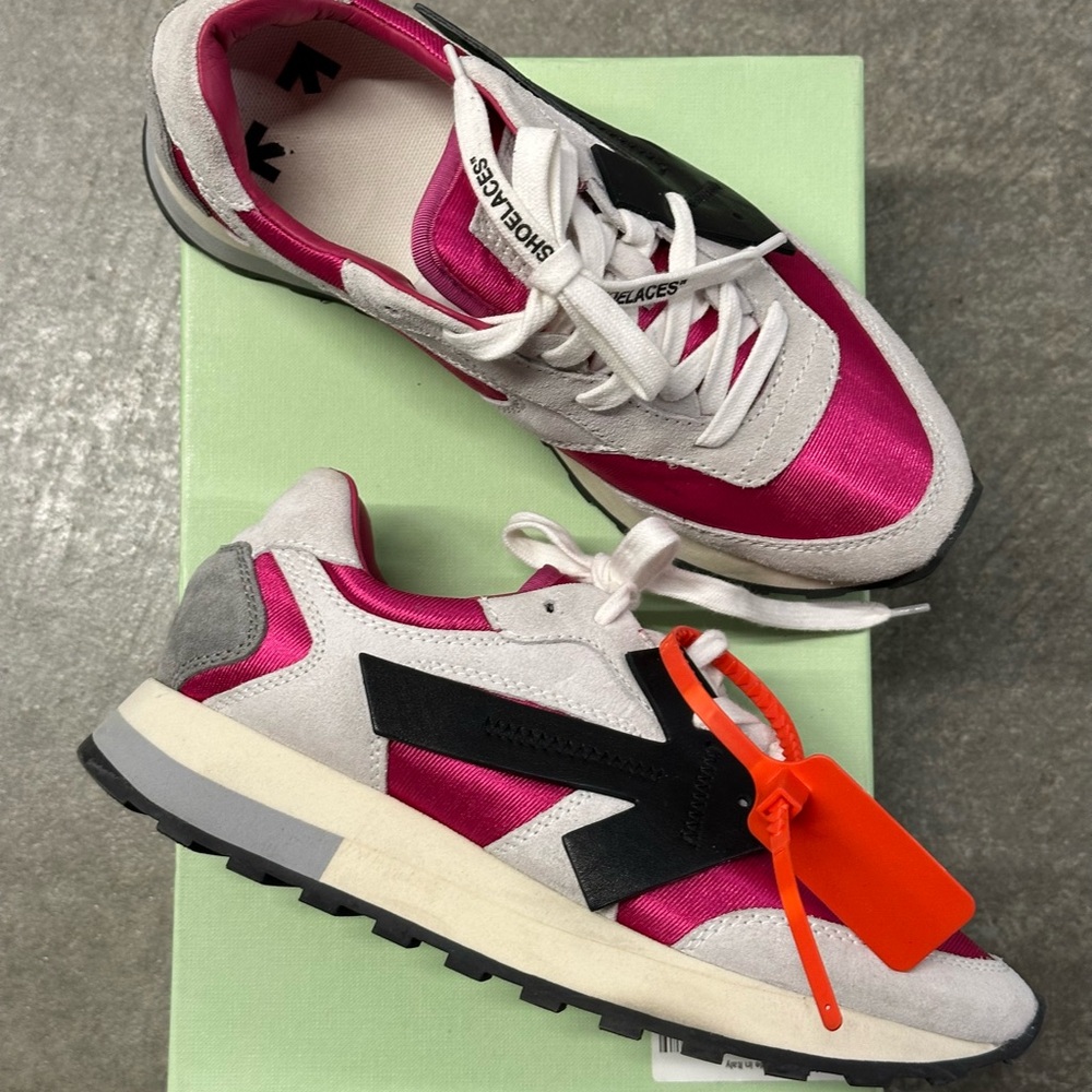 Off-White HG Runner Fuchsia and Black Sneakers